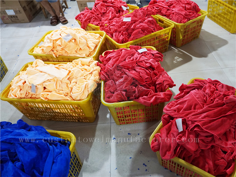 China Bulk magic cloth for window cleaning Microfiber Towels Supplier Custom Blue Cleaning Cloth Rags Factory